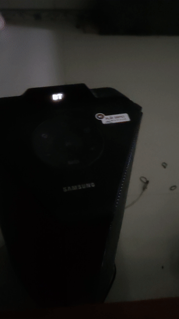 Loa Bluetooth Samsung Đen Pin lâu. Mua bán Tivi, Âm thanh tại Quận Liên Chiểu Đà Nẵng được đăng bởi Hồ Văn Nam hình 1