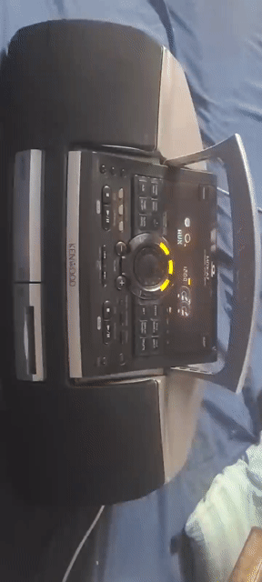 Đài radio Kenwood MDX-A7  boombox . Mua bán Tivi, Âm thanh tại Quận 8 Tp Hồ Chí Minh được đăng bởi Thanh Sơn hình 1
