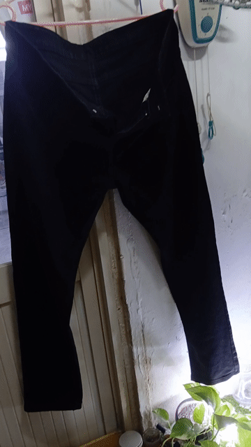 Quần Jean Nam Đen Slim fit Size 31. Mua bán Quần áo tại Quận 1 Tp Hồ Chí Minh được đăng bởi Sơn 2Hand hình 1