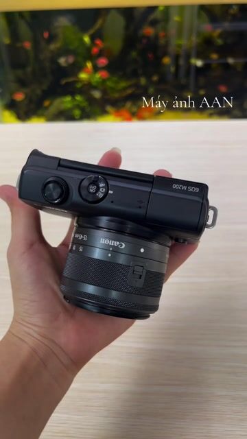 Máy ảnh Canon M200 Đen Đèn flash hỏng. Mua bán Máy ảnh, Máy quay tại Thành phố Thủ Đức Tp Hồ Chí Minh được đăng bởi Máy Ảnh Cũ Giá Rẻ Sài Gòn AANcamera hình 1