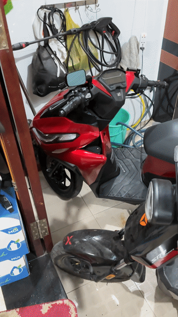 Honda Click Thái 125cc Đỏ 68km. Mua bán Xe máy tại Quận Gò Vấp Tp Hồ Chí Minh được đăng bởi nguyengiahuy hình 1