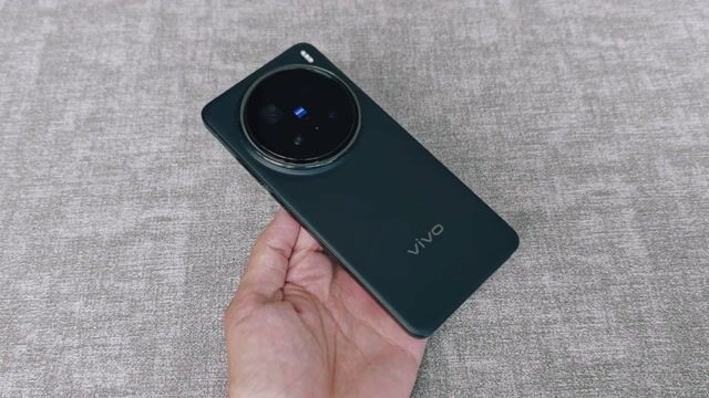 Vivo X200 Pro 256GB Đen Nội Địa. Mua bán Điện thoại tại Quận 3 Tp Hồ Chí Minh được đăng bởi Minh Anh hình 1