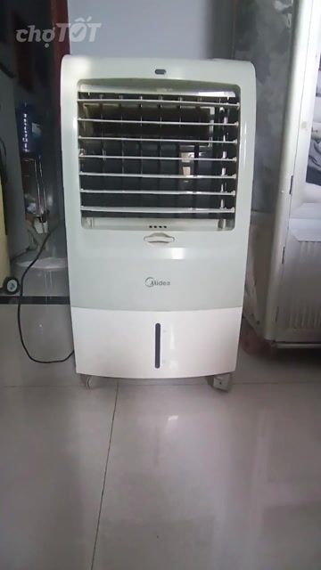 Quạt hơi nước Midea 120-15F Trắng Rất mới. Mua bán Quạt tại Quận 6 Tp Hồ Chí Minh được đăng bởi Nguyễn Lộc hình 1