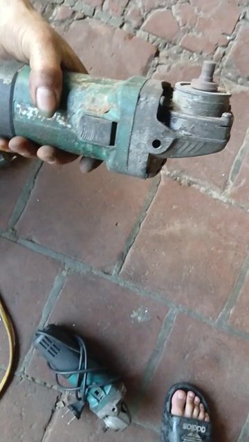 Máy mài Makita Xanh đen. Mua bán Đồ chuyên dụng, Giống nuôi trồng tại Huyện Phúc Thọ Hà Nội được đăng bởi tuấn anh đoàn hình 1