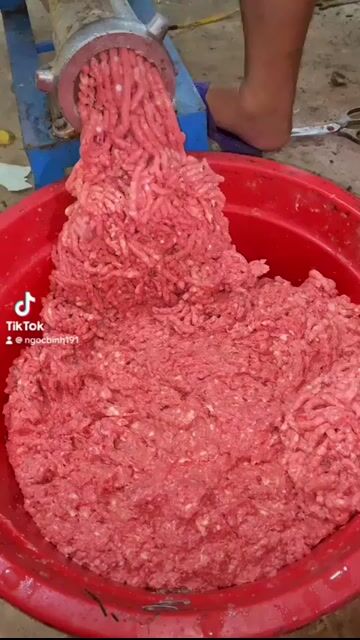 Thức ăn thú cưng gà tươi xay nhuyễn. Mua bán Phụ kiện, Thức ăn, Dịch vụ tại Quận 10 Tp Hồ Chí Minh được đăng bởi Ngọc Bình hình 1