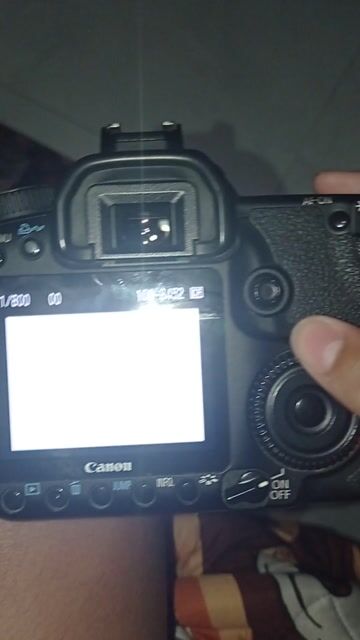Máy ảnh Canon 40D Đen. Mua bán Máy ảnh, Máy quay tại Huyện Kiên Lương Kiên Giang được đăng bởi Huỳnh Gia Phước hình 1