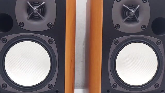 Loa Active Onkyo D-P1 có DAC & sub out, như mới. Mua bán Tivi, Âm thanh tại Thành phố Thủ Dầu Một Bình Dương được đăng bởi Lê Nguyễn Audio hình 1