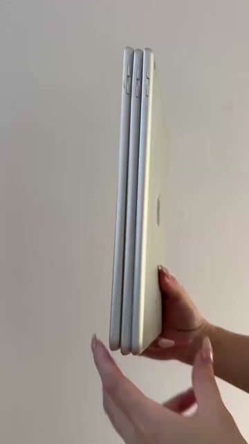 iPad Gen 6 128GB Wifi màu trắng likenew 99%. Mua bán Máy tính bảng tại Quận Cầu Giấy Hà Nội được đăng bởi Henry Shop hình 2