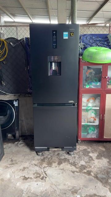 tủ lạnh aqua 320l inventer mới 90%. Mua bán Tủ lạnh tại Huyện Hóc Môn Tp Hồ Chí Minh được đăng bởi Vuong linh hình 1