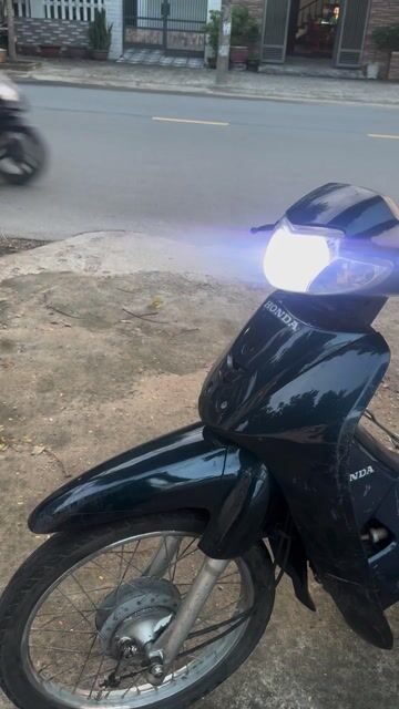 Ws liên danh Hàn Quốc bs 92  Đã vô đồ rin Honda. Mua bán Xe máy tại Quận Liên Chiểu Đà Nẵng được đăng bởi Lê Sang hình 1