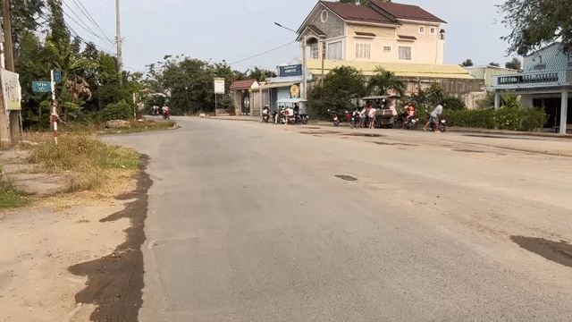 Mua bán Đất Huyện Đức Hòa Long An diện tích 100 m² giá 990 triệu