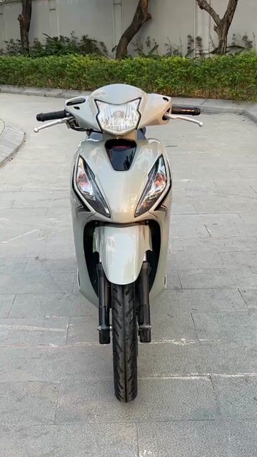 Honda Vision Xám Xi Măng 2023. Mua bán Xe máy tại Quận Nam Từ Liêm Hà Nội được đăng bởi Xe Máy Đức Dũng hình 1