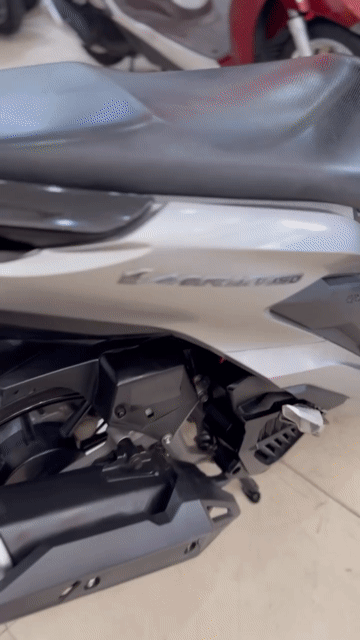 Honda Vario 150 2019 Bạc Đen Phoche.Xe đẹp chất. Mua bán Xe máy tại Quận 6 Tp Hồ Chí Minh được đăng bởi Cửa Hàng Xe Máy Hoà Bùi hình 1