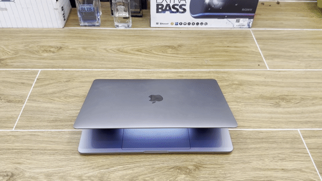 Để lại Macbook Pro 2016 Touchbar Full option. Mua bán Laptop tại Quận Hải Châu Đà Nẵng được đăng bởi Lê Quang Hải hình 1