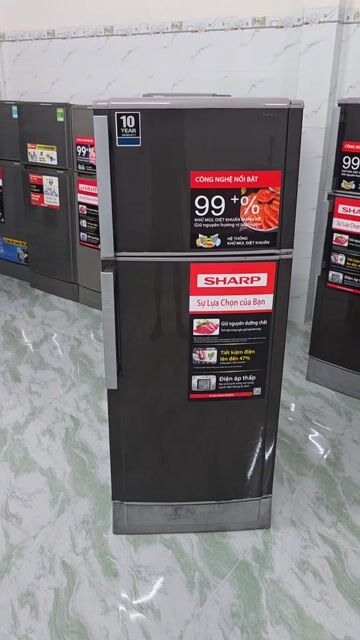 Tủ lạnh Sharp 185 lít Xám. Mua bán Tủ lạnh tại Thành phố Mỹ Tho Tiền Giang được đăng bởi HÀNG QUA SỬ DỤNG hình 1