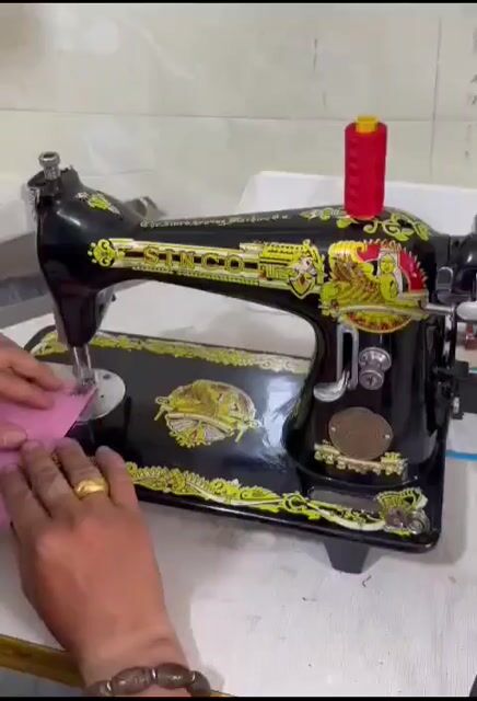 Máy may Sinco Nhật Bản Cổ điển Đen. Mua bán Đồ chuyên dụng, Giống nuôi trồng tại Huyện Hóc Môn Tp Hồ Chí Minh được đăng bởi Phan Huỳnh Đạt hình 1