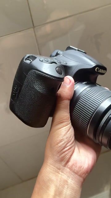 Máy ảnh Canon EOS 60D. Mua bán Máy ảnh, Máy quay tại Quận Bình Thuỷ Cần Thơ được đăng bởi Thuận Quí hình 1