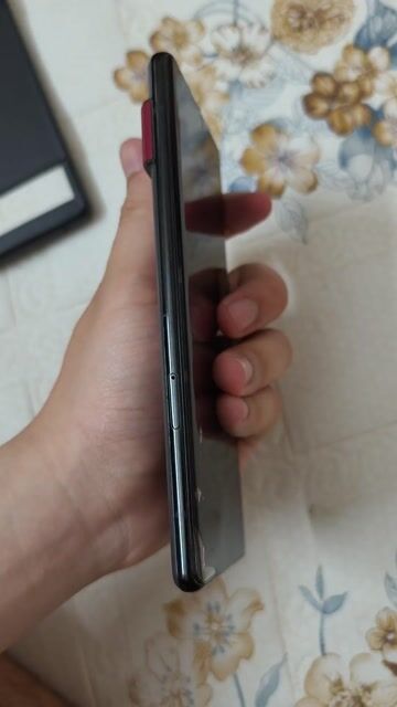 Google Pixel 6 Pro kiếm ánh sáng. Mua bán Điện thoại tại Quận Cầu Giấy Hà Nội được đăng bởi DuyK hình 1