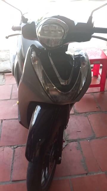 Honda SH Mode màu Xám. Mua bán Xe máy tại Thành phố Cao Lãnh Đồng Tháp được đăng bởi hoàng giang hình 1