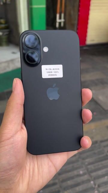 Apple iPhone 16 128GB Đen. Mua bán Điện thoại tại Quận Ngô Quyền Hải Phòng được đăng bởi TRAN SONG HA hình 1