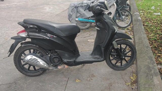 Piaggio Liberty 125ie 2011 Đen. Mua bán Xe máy tại Thành phố Thái Nguyên Thái Nguyên được đăng bởi Phúc Hợi hình 1
