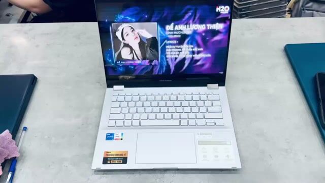 Asus Vivobook S 14 Flip i5-13500H 8GB/512GB. Mua bán Laptop tại Quận Tân Bình Tp Hồ Chí Minh được đăng bởi Nguyễn Hoàng Nhã  hình 1