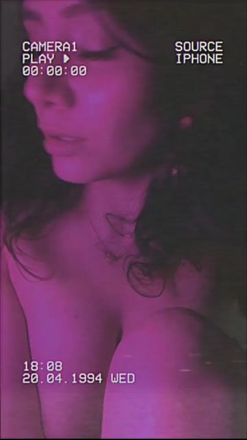 Model - MILA KOSLOV joi