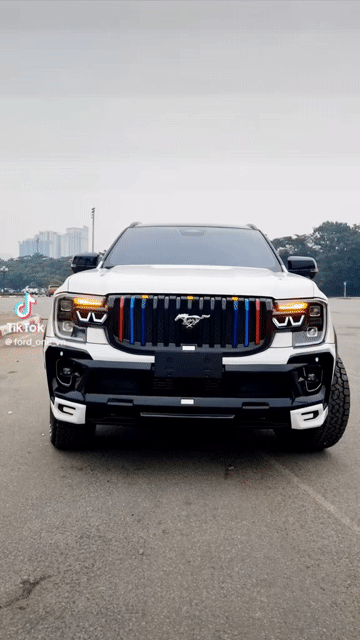 Ford Everest 2026 Trắng. Mua bán Ô tô tại Thị xã Quảng Trị Quảng Trị được đăng bởi Ford Huế hình 1