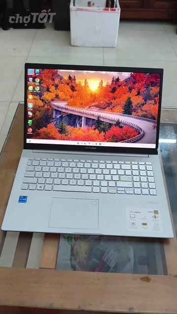 VIVOBOOK OLED CAO CẤP GIÁ 1 NỮA NHANH TAY LỤM . Mua bán Laptop tại Quận Liên Chiểu Đà Nẵng được đăng bởi LAPTOP THẢO NGUYÊN hình 1