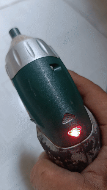 Máy bắt vít Bosch IXO Xanh lá, Đen Úc. Mua bán Nội thất, đồ gia dụng khác tại Huyện Phú Giáo Bình Dương được đăng bởi Nhan Nguyen hình 1