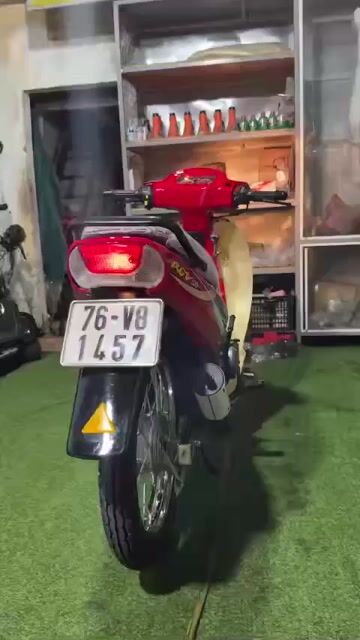 Xipo 2001 full mới 100% giấy tờ thật công an cấp. Mua bán Xe máy tại Thành phố Quảng Ngãi Quảng Ngãi được đăng bởi Hien hình 1