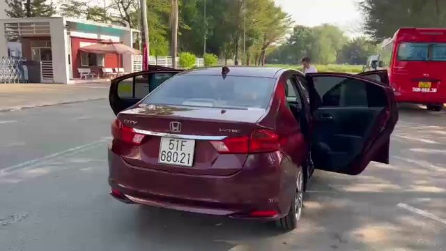 Honda City 2016 Đỏ đô 72000km. Mua bán Ô tô tại Huyện Bình Chánh Tp Hồ Chí Minh được đăng bởi Nguyen Nguyet Minh hình 1