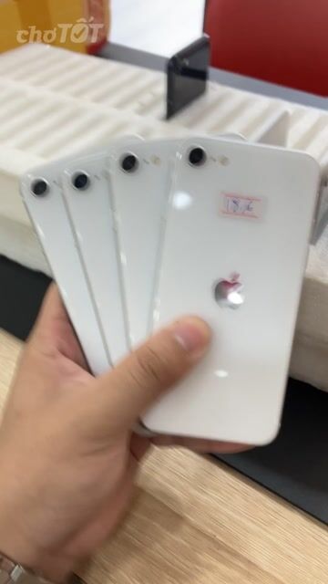 iPhone SE 2 64GB Trắng đẹp. Mua bán Điện thoại tại Quận Gò Vấp Tp Hồ Chí Minh được đăng bởi Nguyễn Cảnh Khá hình 1