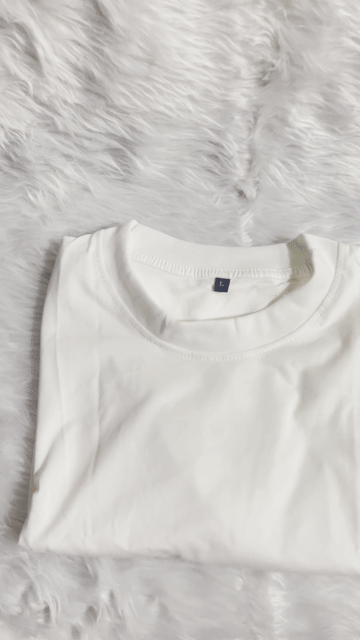 [Xả kho] Áo thun Trắng vải mềm mại size L. Mua bán Quần áo tại Quận Tân Phú Tp Hồ Chí Minh được đăng bởi Võ Thị Kim Huệ hình 1