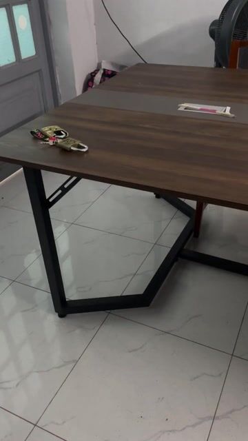 Bàn họp Gỗ Nâu Văn phòng Trang trọng. Mua bán Đồ dùng văn phòng tại Quận 7 Tp Hồ Chí Minh được đăng bởi Lê Đặng Minh Ngọc hình 1