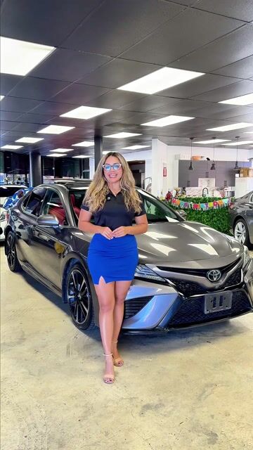 2019 Toyota Camry video thumbnail