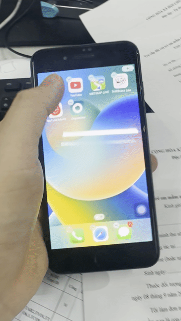 iPhone 8 Plus 256GB Đen. Mua bán Điện thoại tại Quận Long Biên Hà Nội được đăng bởi Lưu Tấn Lộc hình 1