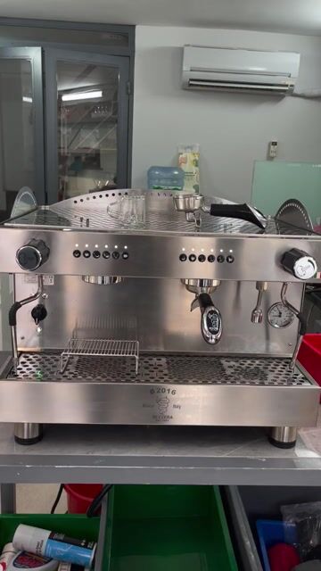 Máy pha cà phê Bezzera 2 group nhập Ý. Mua bán Bếp, lò, đồ điện nhà bếp tại Quận Phú Nhuận Tp Hồ Chí Minh được đăng bởi Saigon Coffee Gear hình 1