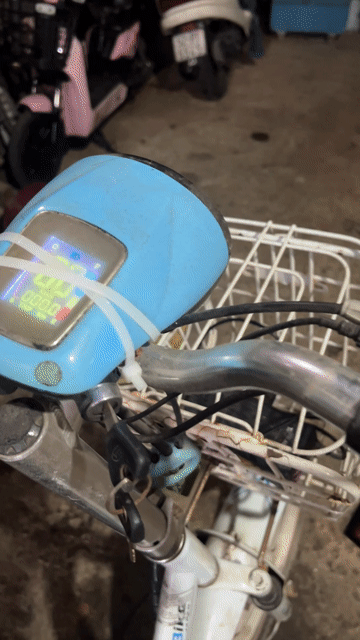 Xe đạp điện nhật bản DK Bike Trắng Xanh. Mua bán Xe đạp tại Quận Liên Chiểu Đà Nẵng được đăng bởi Đìnhtâm hình 1