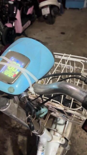 Xe đạp điện nhật bản DK Bike Trắng Xanh. Mua bán Xe đạp tại Quận Liên Chiểu Đà Nẵng được đăng bởi Đìnhtâm hình 1