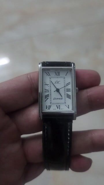 Đồng hồ đeo tay Daniele Classic. Mua bán Đồng hồ tại Quận 4 Tp Hồ Chí Minh được đăng bởi Minh Nhật hình 1