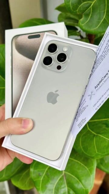 iPhone 15 Pro 128GB Natural Titan FULLBOX 03/2026. Mua bán Điện thoại tại Quận Thanh Xuân Hà Nội được đăng bởi Nguyễn Huy Dũng hình 1
