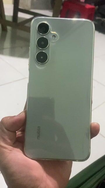 Nubia V80 Max 16GB/128GB Bạc Mới. Mua bán Điện thoại tại Quận 8 Tp Hồ Chí Minh được đăng bởi Truong Vo hình 1