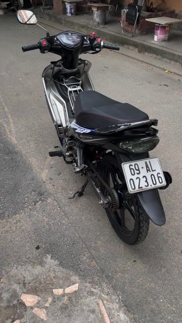 Yamaha Exciter Xanh đen. Mua bán Xe máy tại Quận Tân Bình Tp Hồ Chí Minh được đăng bởi Khang Nguyen hình 1