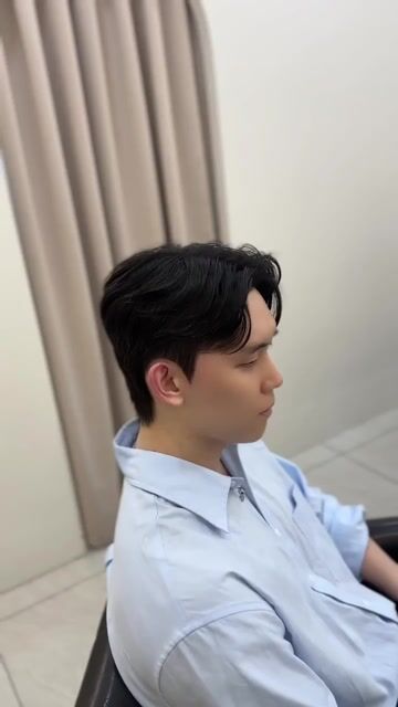 男士燙髮作品｜壓貼燙收兩側