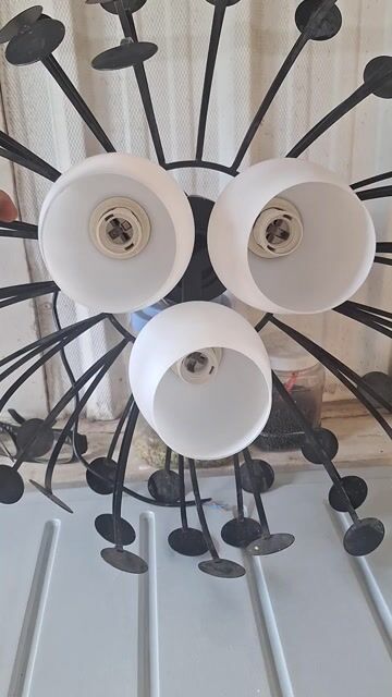 Đèn chùm Kim loại Thủy tinh Đen. Mua bán Đèn tại Quận 10 Tp Hồ Chí Minh được đăng bởi Trúc hình 1