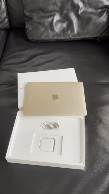 Apple MacBook 12-inch 8GB/256GB Gold Fullbox. Mua bán Laptop tại Thành phố Thủ Đức Tp Hồ Chí Minh được đăng bởi KHÔI MINH hình 1