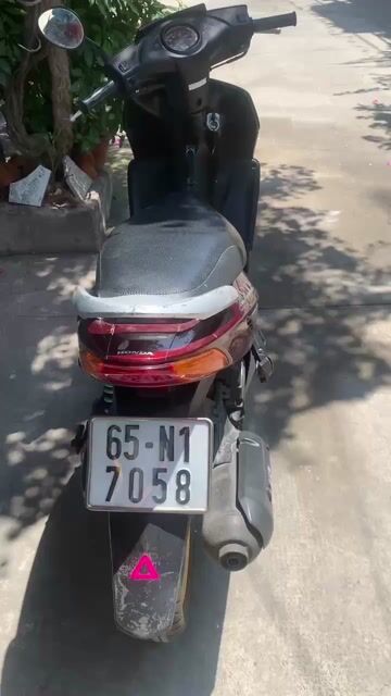 Honda Click màu Đỏ Đã sử dụng. Mua bán Xe máy tại Thành phố Thủ Đức Tp Hồ Chí Minh được đăng bởi Trần Duy Anh hình 1