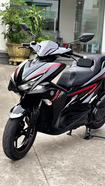 [XE CỌP]👉Yamaha NVX 155cc 2018 Đen 21.500km🔆NEW90%. Mua bán Xe máy tại Quận Bình Tân Tp Hồ Chí Minh được đăng bởi BÙI TIẾN DŨNG hình 1
