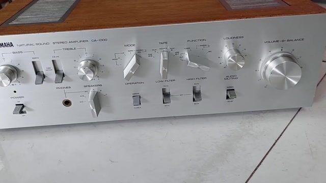 Amply Yamaha CA 1000. Mua bán Tivi, Âm thanh tại Huyện Bình Chánh Tp Hồ Chí Minh được đăng bởi Le va loa amply bãi hình 1